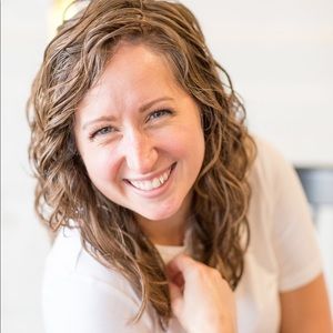 Meet your Posher, Lindsey